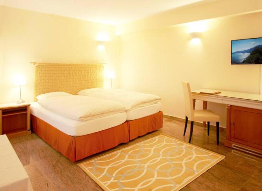 Depandance Garni Golf Apartment Ascona Bagian luar foto