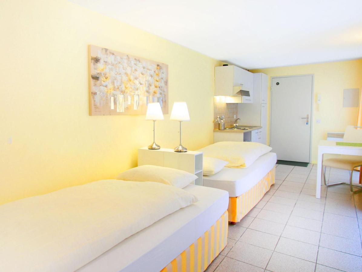 Depandance Garni Golf Apartment Ascona Bagian luar foto